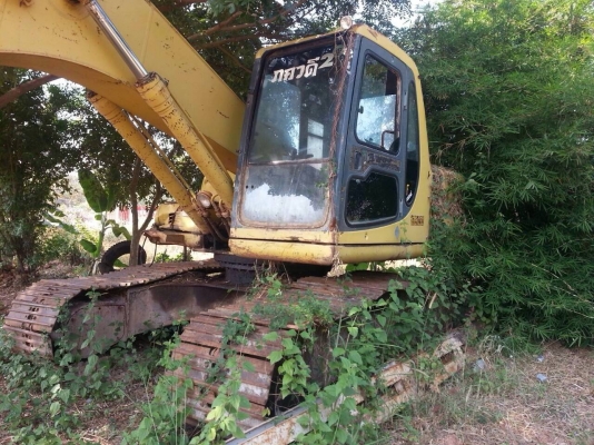 ขายครับ โคมัสสุ 200 รุ่น 6 (ญี่ปุ่น) 2 คัน เหมาขายถูกๆๆๆๆๆๆๆๆๆ