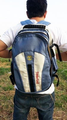 Used Brandname : กระเป๋าถือ สะพายหลัง สะพายข้าง รองเท้า มีให้เลือกชมหลายชิ้นครับผม