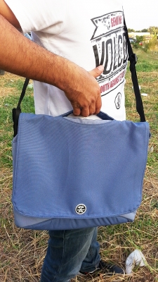 Used Brandname : กระเป๋าถือ สะพายหลัง สะพายข้าง รองเท้า มีให้เลือกชมหลายชิ้นครับผม