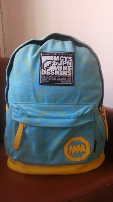 Used Brandname : กระเป๋าถือ สะพายหลัง สะพายข้าง รองเท้า มีให้เลือกชมหลายชิ้นครับผม