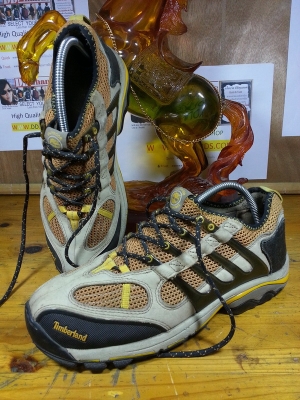 Used Brandname : กระเป๋าถือ สะพายหลัง สะพายข้าง รองเท้า มีให้เลือกชมหลายชิ้นครับผม