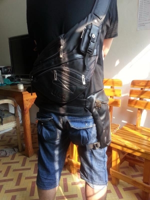 Used Brandname : กระเป๋าถือ สะพายหลัง สะพายข้าง รองเท้า มีให้เลือกชมหลายชิ้นครับผม