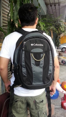 Used Brandname : กระเป๋าถือ สะพายหลัง สะพายข้าง รองเท้า มีให้เลือกชมหลายชิ้นครับผม