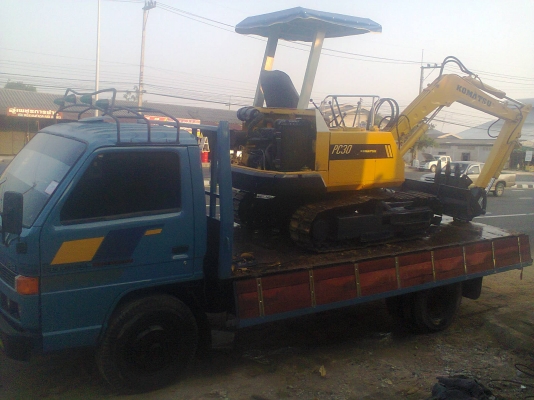 ขายรถ 115 NPR Fหน้า-หลัง พวงมาลัยเพาเว่อ ทะเบียนเต็มเล่มพร้อมโอน ราคาต่อรองได้ครับ สนใจติดต่อ 086-2465-934