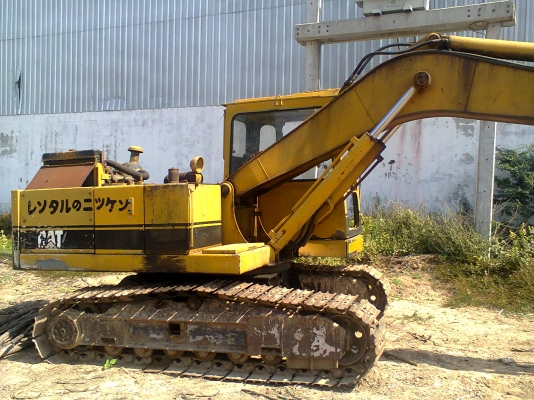 ขายแมคโค แคท100 รถคีบ พร้อมใช้งาน สนใจติดต่อ 086-2465-934