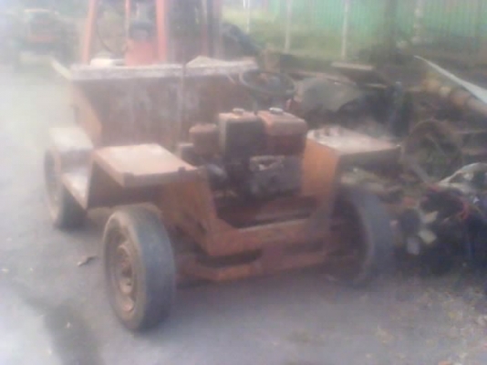 ขาย.ขายรถโม่ปูน 4 ล้อเล็ก ขนาด 1.5 คิว โม่ตรง KYB ขาย.ขายรถโม่ปูน 4 ล้อเล็ก ขนาด 1.5 คิว โม่ตรง KYB