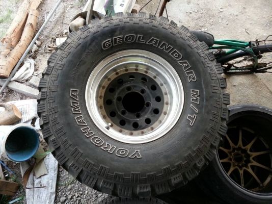 ----ขายยาง Yokohama พร้อมล้อแม็ก 4วง ราคาถูก----