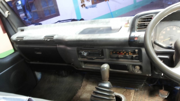 ***ขายแล้วครับขอบคุณ Truck2hand ขาย6ล้อดั๊มเกษตรสวยๆ ISUZU NPR120 NPR66LX5T ห้างแท้ฝาขาวปี41 เครื่องเดิม4HF1 120แรง แน่นๆฟิตมาใหม่ แรงดี ช่วงล่างFหลังคัสซีสวยเดิมไม่ผุ ไม่ปะไม่ดาม กระบะดั๊มเกษตรพื้นเหล็กฝาข้างเนียมคอกเหล็กกล่องสภาพสวย ต่อใหม่ไม่นาน ยาว4.3