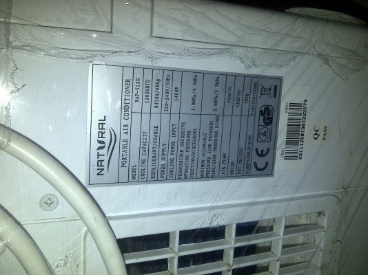 แอร์เคลื่อนที่ .ใหม่ๆ ขนาด 12000 BTU. สภาพพร้อมใช้อุปกรณ์ครบ