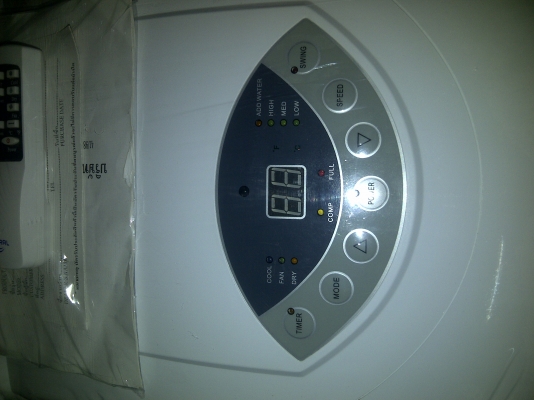 แอร์เคลื่อนที่ .ใหม่ๆ ขนาด 12000 BTU. สภาพพร้อมใช้อุปกรณ์ครบ