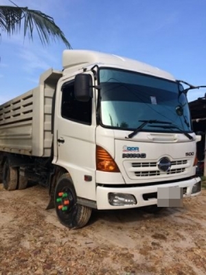 HINO FC  ติดต่อปารวี โทร 0839686255