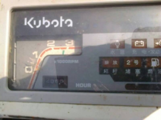 **380,000 บ.ต่อรอง**ขายรถเกี่ยว +เทเลอร์ สภาพดี KUBOTA DC60 PLUS 60HP ปี53 ชั่วโมงทำงาน2,xxx ปากเกี่ยว2เมตร รองกระสอบ ช่วงล่างใบแทรกใหม่ ทำงานดีเครื่องแรง สีสันสวย พร้อมใช้ พร้อมลุยงาน ราคาต่อรองได้เด้อ พี่น้องครับ