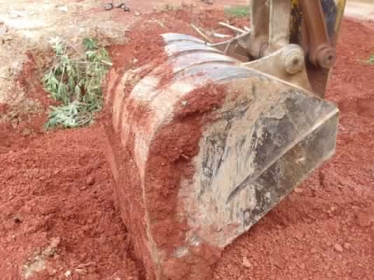 KOMATSU PC100-5  ติดต่อปารวี  โทร 0839686255  ขายแล้ว 435,000 บาทค่ะ