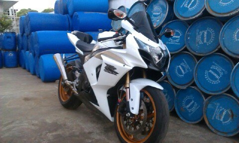 ขายGSXR 1000 K9 ปี 2009 สพม.แท้ ตัว Limited Edition เลขไมล์ 12,000 Spec cannada ขายGSXR 1000 K9 ปี 2009 สพม.แท้ ตัว Limited Edition เลขไมล์ 12,000 Spec cannada