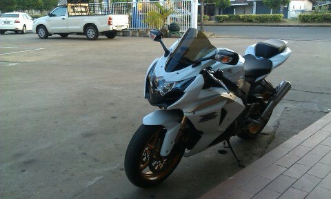 ขายGSXR 1000 K9 ปี 2009 สพม.แท้ ตัว Limited Edition เลขไมล์ 12,000 Spec cannada ขายGSXR 1000 K9 ปี 2009 สพม.แท้ ตัว Limited Edition เลขไมล์ 12,000 Spec cannada