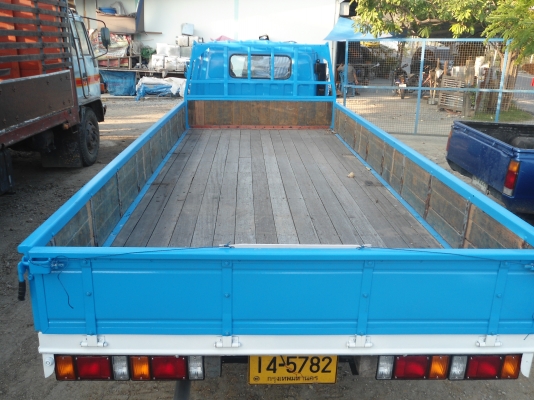 ขายรถ 6 ล้อ ISUZU NPR