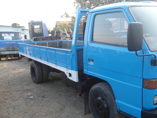 ขายรถ 6 ล้อ ISUZU NPR