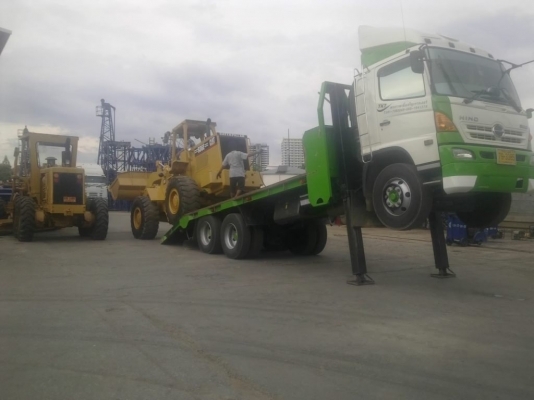 บริการขนย้ายเครื่องจักรกลหนัก ( หางพิเศษ ) บริการขนย้ายเครื่องจักรกลหนัก ( หางพิเศษ )