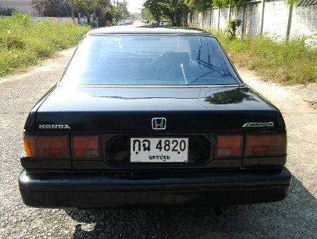 ขายรถยนต์ ปี89 ฮอนด้า แอคคอร์ด รุ่นตาแมว เครื่อง2000cc.เกียร์ออโต้ พวงมาลัยเพาเวอร์ กระจกไฟฟ้า แอร์ ภายในดี ขายถูกๆตามสภาพ