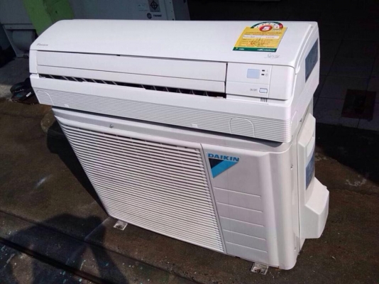 **** ขายแอร์ DAIKIN 9000 BTU สภาพสวย ****
