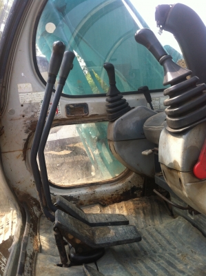 kobelco sk 100 ยังไม่ผ่านการใช้งานในไทย