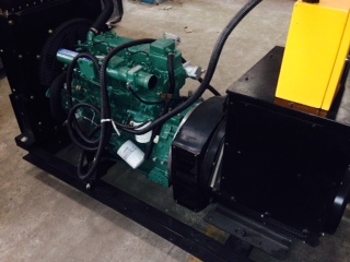 ขายเครื่องปั่นไฟมือ 1 ขนาด 25KVA  ยี่ห้อ thaigenerator พร้อมรับประกัน 1 ปี  สนใจติดต่อสอบถามรายละเอียดเพิ่มได้ที่เบอร์ 092-2826317 เจี๊ยบค่ะ