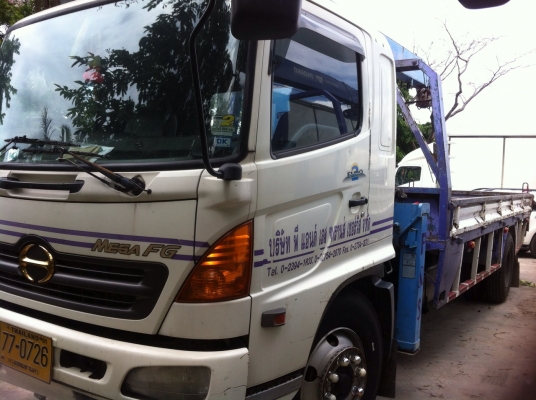 ต้องการขายรถฮีโน่เม๊ด้าปี50รถ6ล้อติดเครน5ตัน5ปอกสนใจติดต่อด่วน