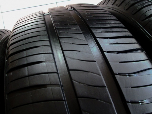 ขายยาง MICHELIN XM2 185-55-15 ปลายปี11 (1ชุด)