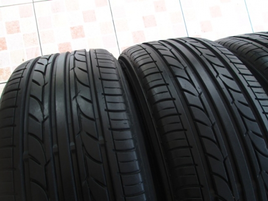 ขายยาง YOKOHAMA EARTH1 205-45-17 ดอกเต็ม (1ชุด) ขายยาง YOKOHAMA EARTH1 205-45-17 ดอกเต็ม (1ชุด)