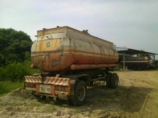 ถังน้ำมันลูกพ่วงมี  4 ช่อง ทะเบียนพร้อม