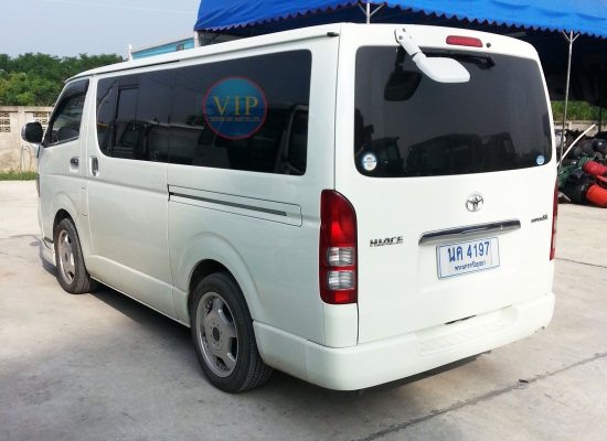 TOYOTA  HIACE (รถตู้)