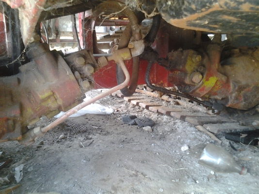 ขายตามสภาพรถเกียวไทเจริญเครื่อง6BG1-1ตัวเดินโมลดเหลือ135000บาท