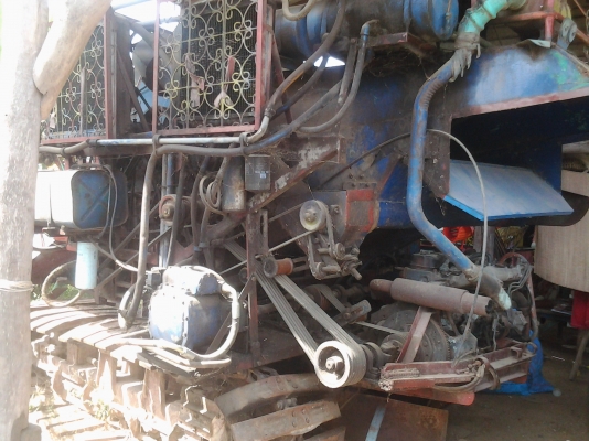 ขายตามสภาพรถเกียวไทเจริญเครื่อง6BG1-1ตัวเดินโมลดเหลือ135000บาท