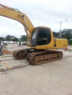 รถแบคโฮ Komatsu 200-6 ชื้อเก่านอกมา เครื่องเพิ่งฟิตมาประหยัดสุดๆ