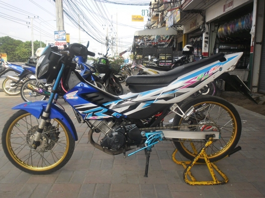 sonic125ปี47รถบ้านเครื่องดีเดิมๆสีสวยแต่งสวยภายนอก
