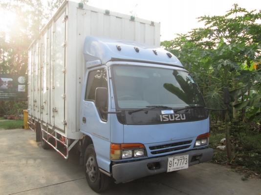 ขายIsuzu 6ล้อ NPR 120แรง รถห้าง ตู้แห้ง10บาน ปี96.
