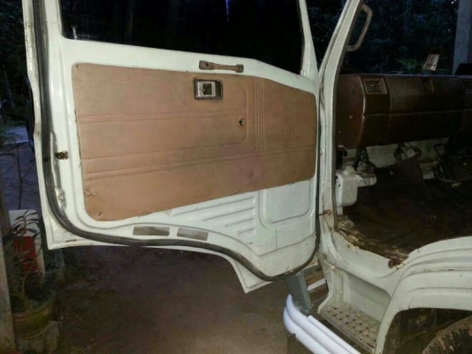 รถฮีโน่ 6 ล้อ รั้ว KM779 117 แรงม้า ปี 35 สนใจติดต่อ 081 - 6079515 รถฮีโน่ 6 ล้อ รั้ว KM779 117 แรงม้า ปี 35 สนใจติดต่อ 081 - 6079515