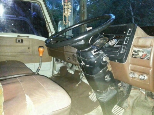 รถฮีโน่ 6 ล้อ รั้ว KM779 117 แรงม้า ปี 35 สนใจติดต่อ 081 - 6079515 รถฮีโน่ 6 ล้อ รั้ว KM779 117 แรงม้า ปี 35 สนใจติดต่อ 081 - 6079515