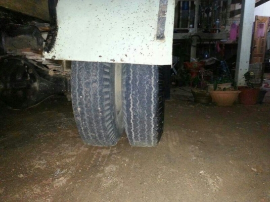 รถฮีโน่ 6 ล้อ รั้ว KM779 117 แรงม้า ปี 35 สนใจติดต่อ 081 - 6079515 รถฮีโน่ 6 ล้อ รั้ว KM779 117 แรงม้า ปี 35 สนใจติดต่อ 081 - 6079515