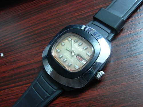 14ธ.ค.((น้าเล็ก)) นำเสนอนาฬิกาข้อมือ หลายเรือน