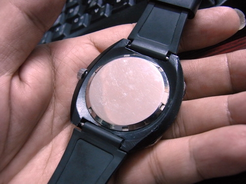 14ธ.ค.((น้าเล็ก)) นำเสนอนาฬิกาข้อมือ หลายเรือน