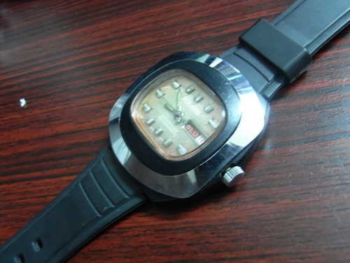 14ธ.ค.((น้าเล็ก)) นำเสนอนาฬิกาข้อมือ หลายเรือน