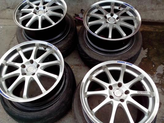 ขายแม็ก18 5/114.3 สวยเดิม ราคาถูก ไม่คดไม่ดุ้ง et45  7000บาท