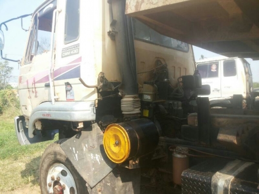 รถนิสสัน 10 ล้อดั้ม 230 แรงม้า. ( มีขาย 2 คัน. ) สนใจติดต่อ 081 - 6079515 รถนิสสัน 10 ล้อดั้ม 230 แรงม้า. ( มีขาย 2 คัน. ) สนใจติดต่อ 081 - 6079515