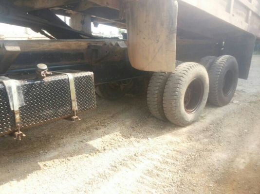 รถนิสสัน 10 ล้อดั้ม 230 แรงม้า. ( มีขาย 2 คัน. ) สนใจติดต่อ 081 - 6079515 รถนิสสัน 10 ล้อดั้ม 230 แรงม้า. ( มีขาย 2 คัน. ) สนใจติดต่อ 081 - 6079515