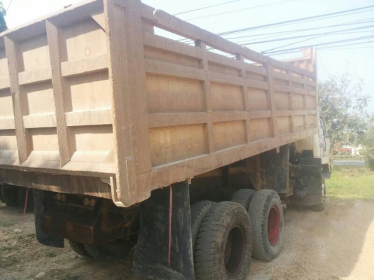 รถนิสสัน 10 ล้อดั้ม 230 แรงม้า. ( มีขาย 2 คัน. ) สนใจติดต่อ 081 - 6079515 รถนิสสัน 10 ล้อดั้ม 230 แรงม้า. ( มีขาย 2 คัน. ) สนใจติดต่อ 081 - 6079515