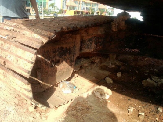 รถแบคโฮ DAEWOO 200 - 5 ( ตามสภาพ. ) สนใจติดต่อ 081 - 6079515 รถแบคโฮ DAEWOO 200 - 5 ( ตามสภาพ. ) สนใจติดต่อ 081 - 6079515