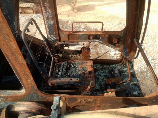 รถแบคโฮ DAEWOO 200 - 5 ( ตามสภาพ. ) สนใจติดต่อ 081 - 6079515 รถแบคโฮ DAEWOO 200 - 5 ( ตามสภาพ. ) สนใจติดต่อ 081 - 6079515