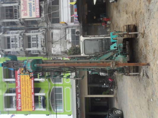 รถหัวเจาะ komatsu รถหัวเจาะ komatsu