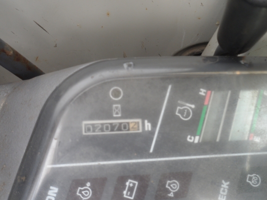 รถหัวเจาะ komatsu รถหัวเจาะ komatsu